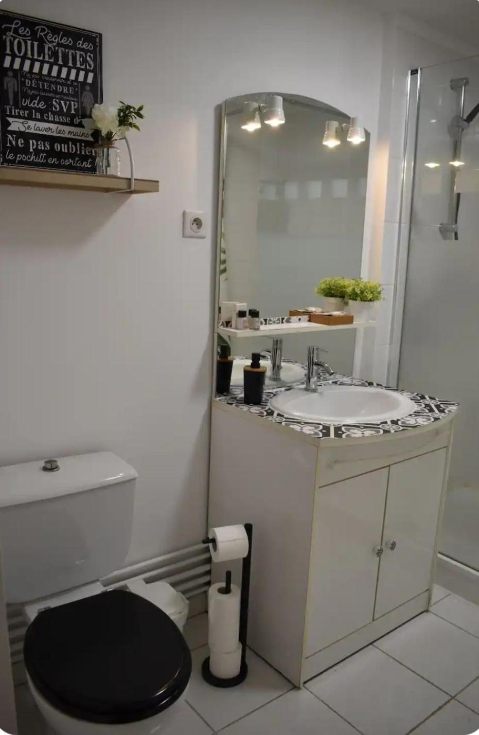 Joli Apartment Proche Du Centre-Ville Poitiers Kültér fotó